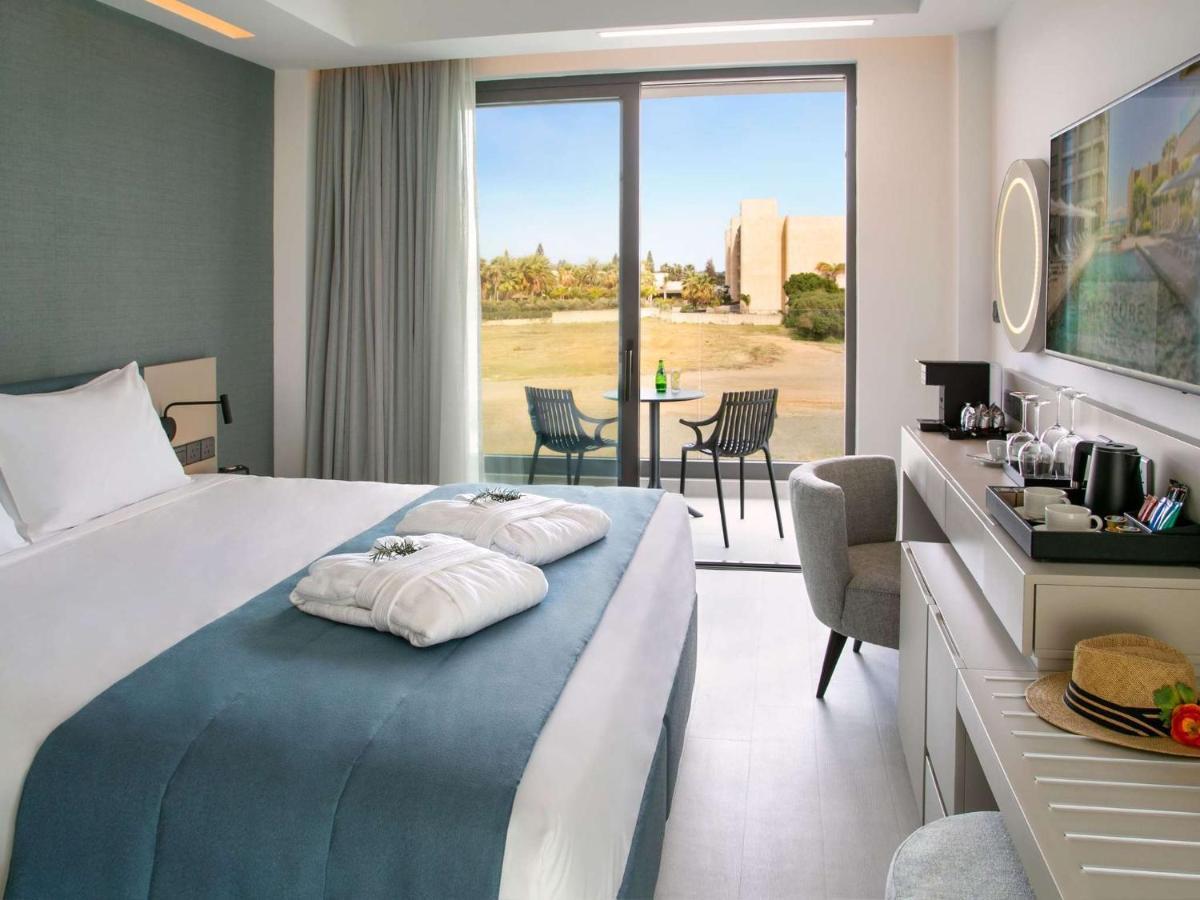 Mercure Larnaca Beach Resort Luaran gambar