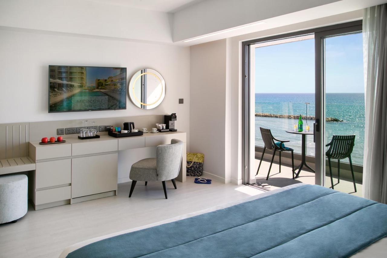 Mercure Larnaca Beach Resort Luaran gambar