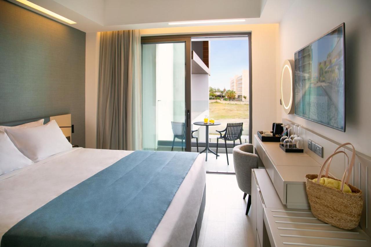Mercure Larnaca Beach Resort Luaran gambar
