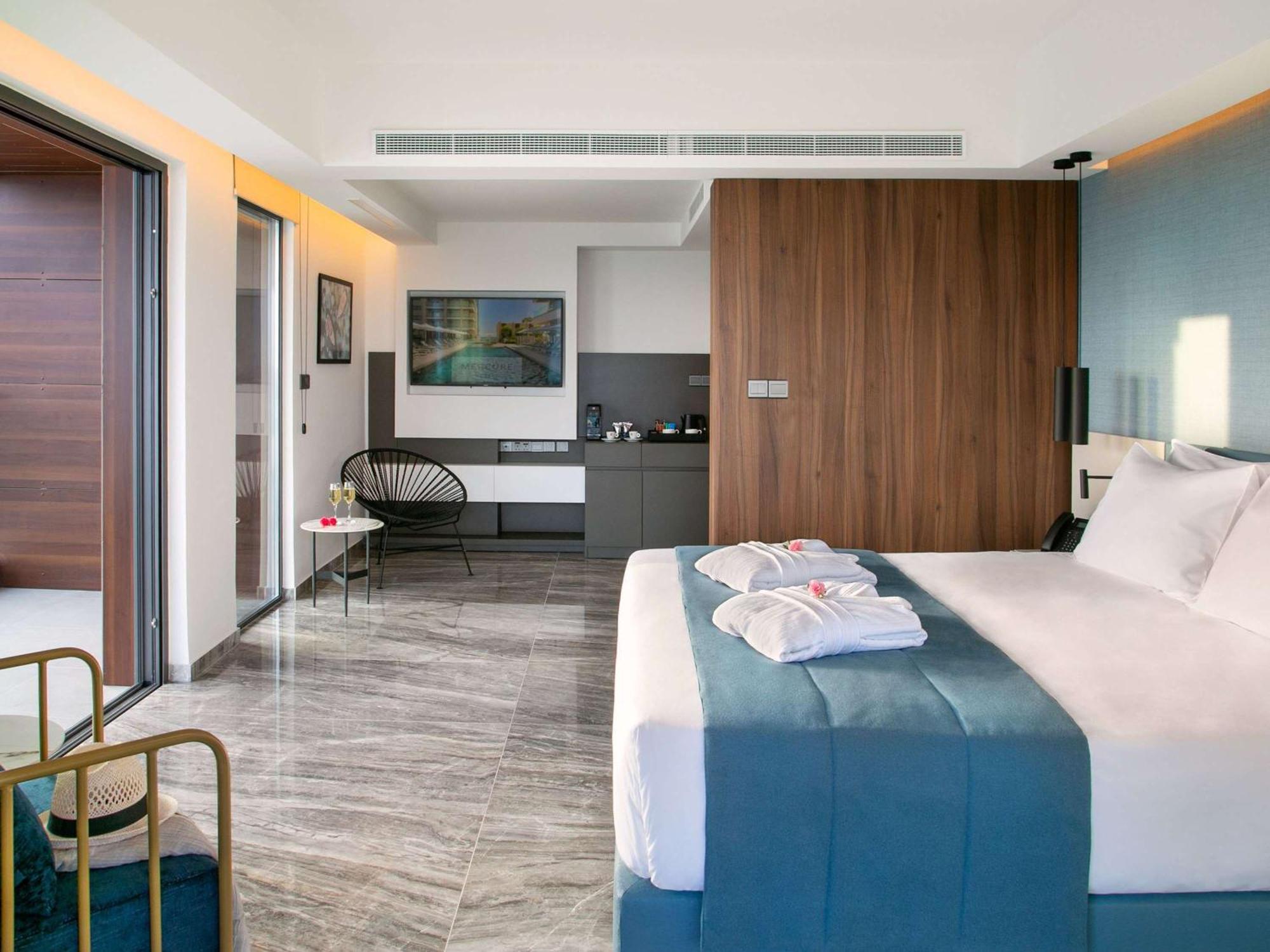 Mercure Larnaca Beach Resort Luaran gambar