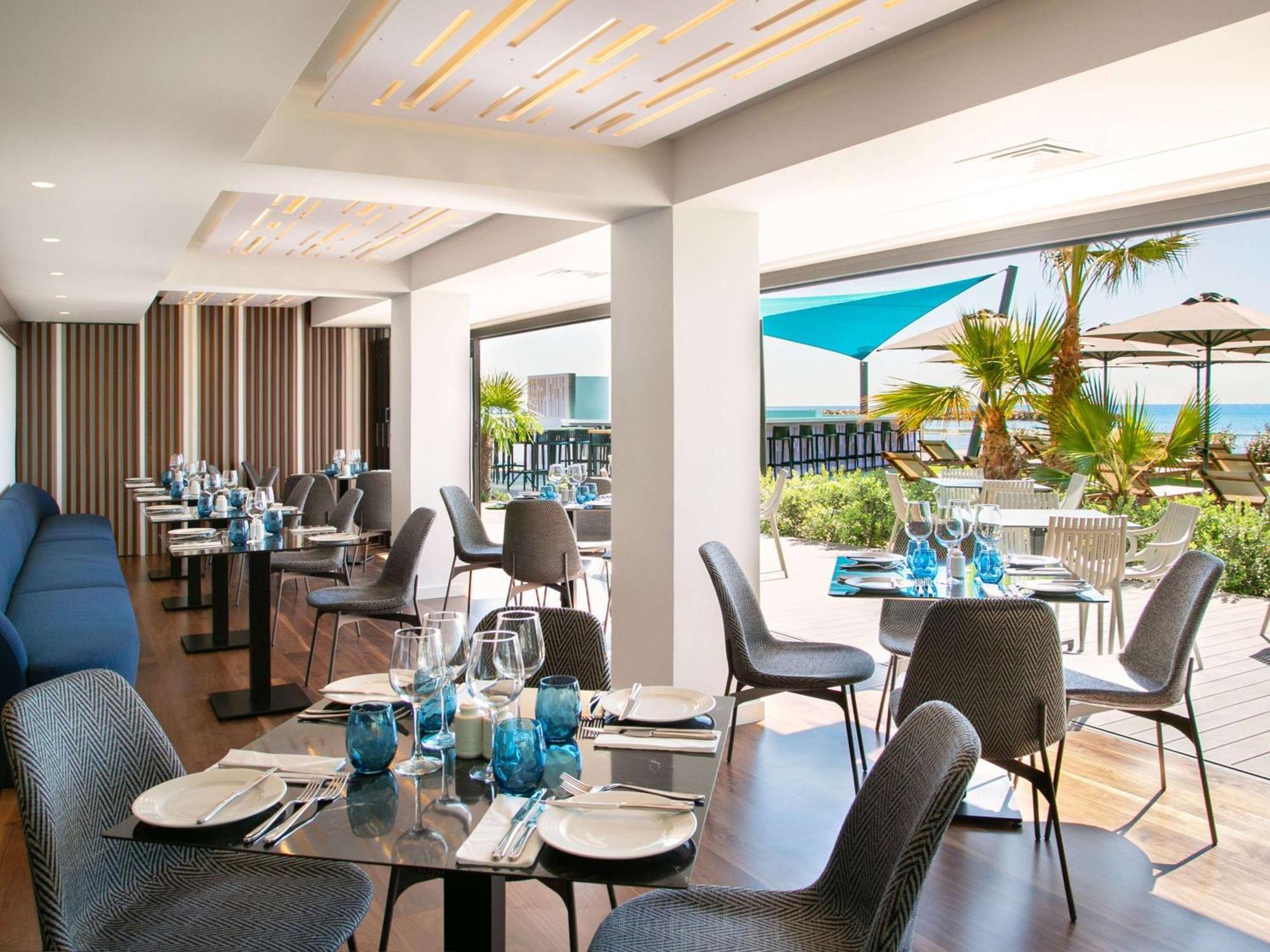 Mercure Larnaca Beach Resort Luaran gambar