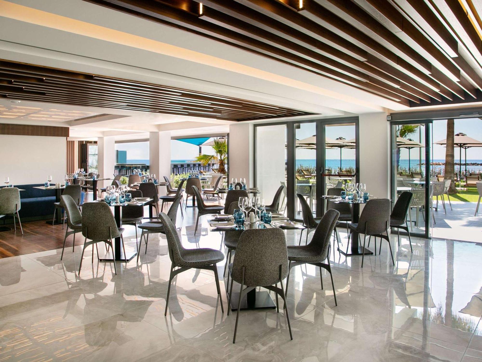 Mercure Larnaca Beach Resort Luaran gambar