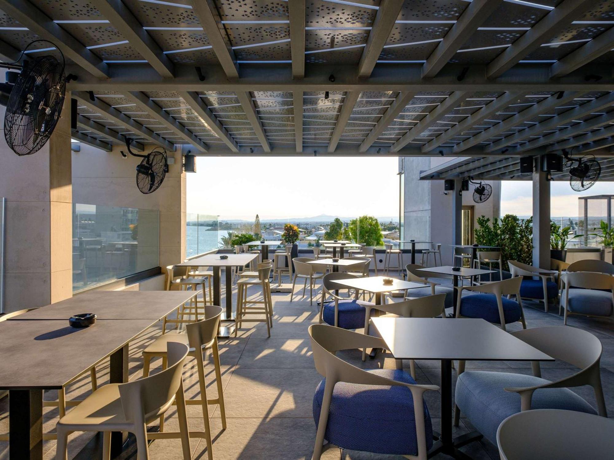 Mercure Larnaca Beach Resort Luaran gambar